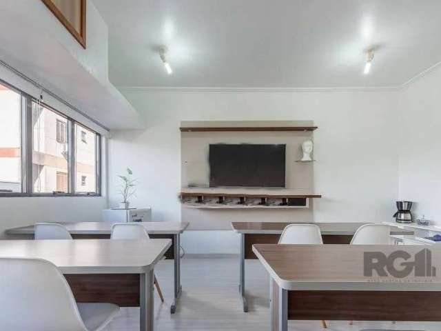 Sala comercial para alugar na Rua Itapeva, 90, Passo da Areia, Porto Alegre por R$ 1.800