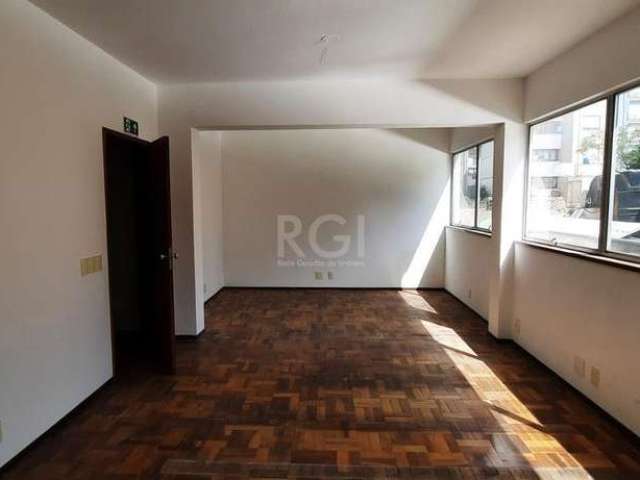 Sala comercial para alugar na Rua Vinte e Quatro de Outubro, 1557, Auxiliadora, Porto Alegre por R$ 1.176