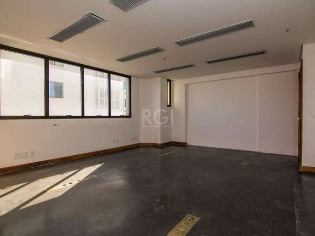 Sala comercial para alugar na Avenida Carlos Gomes, 328, Auxiliadora, Porto Alegre por R$ 2.251