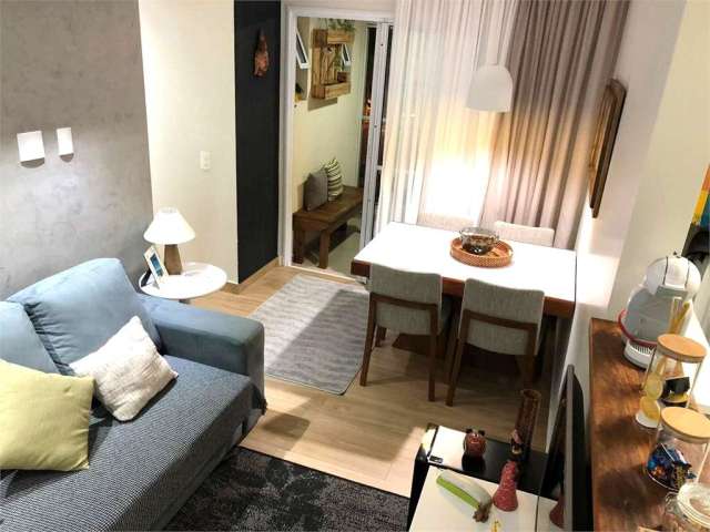 Apartamento com 3 quartos à venda em Água Funda - SP