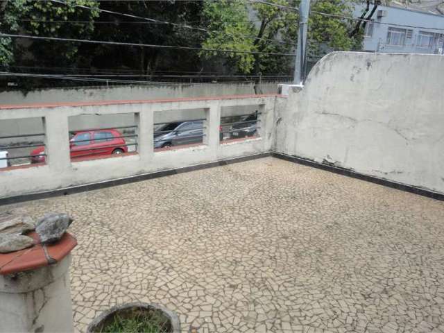 Casa térrea com 3 quartos à venda em Cambuci - SP