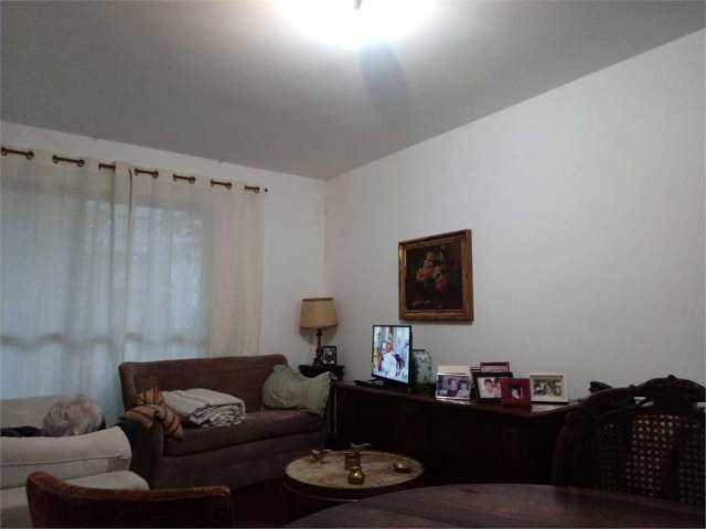 Apartamento com 2 quartos à venda em Cerqueira César - SP