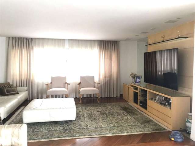 Apartamento com 4 quartos à venda em Paraíso - SP