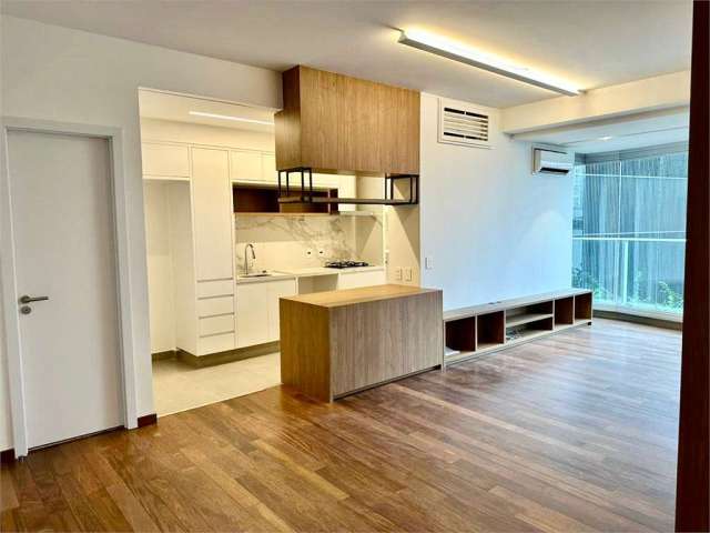 Apartamento com 2 quartos à venda em Cerqueira César - SP