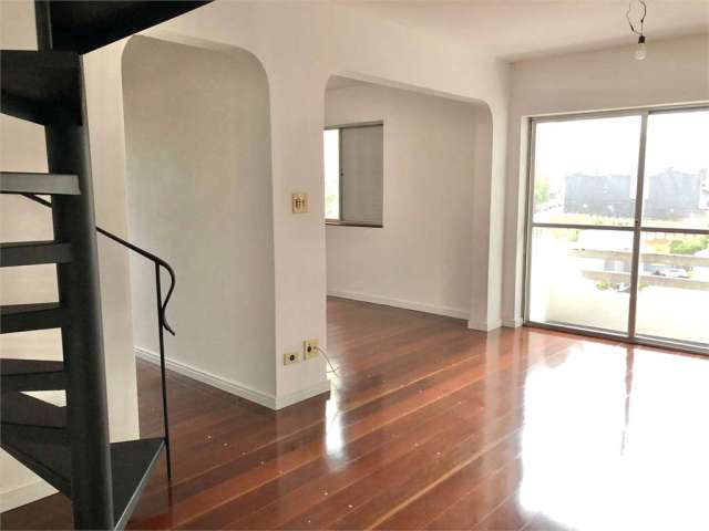 Apartamento com 120m², 2 quartos e 2 vagas