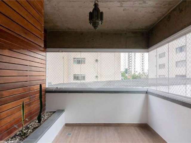 Apartamento com 2 quartos à venda em Moema - SP