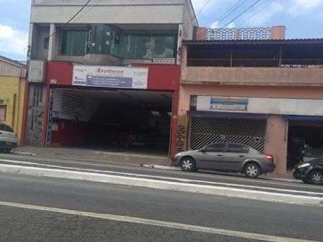 Imóvel comercial de 400 metros quadrados no bairro jardim grimaldi.