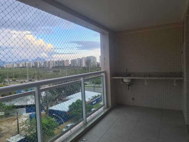 Recreio dos Bandeirantes - 3 quartos( 1 suíte) lazer , segurança e excelente localização no Barra Wave