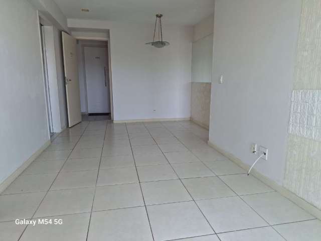 Excelente apartamento em Cmpo Grande, 2 quartos, 1 suíte, varanda com churrasqueira, lazer