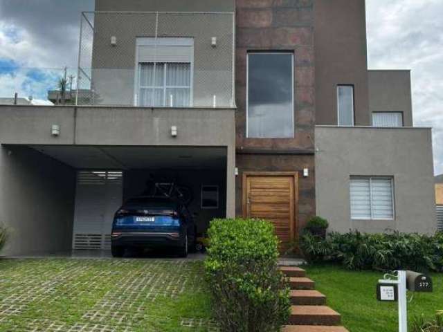 Casa à venda no Residencial Itahyê - Tamboré