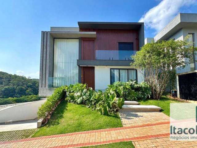 Casa mobiliada à venda no Residencial Itahyê, Tamboré