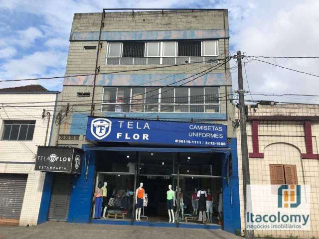 Prédio comercial inteiro à venda em Santos - SP