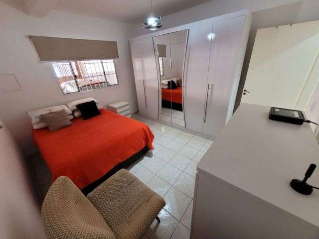 Casa Térrea à Venda com 2 quartos e 2 WC's em Cidade São Jorge, Santo André, SP