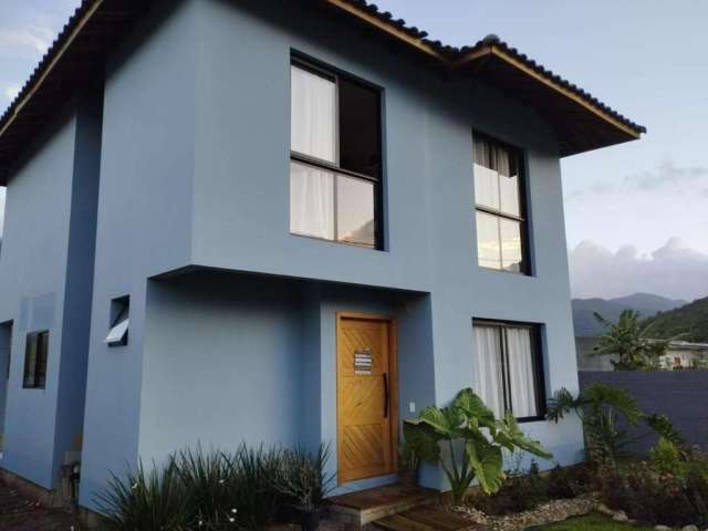 Casa para Venda em Palhoça, Guarda do Cubatão, 3 dormitórios, 1 suíte, 2 banheiros, 4 vagas