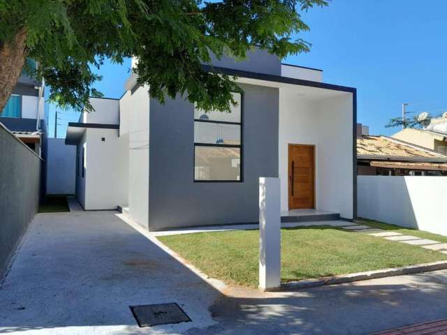 Casa para Venda em Palhoça, Madri, 3 dormitórios, 1 suíte, 2 banheiros, 1 vaga