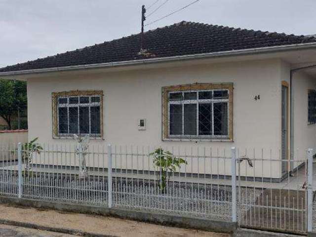 Casa para Venda em Santo Amaro da Imperatriz, Vila Becker, 2 dormitórios, 2 banheiros, 1 vaga