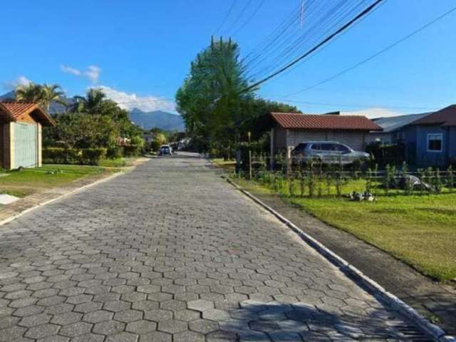 Casa para Venda em Palhoça, Rio Grande, 3 dormitórios, 1 suíte, 1 banheiro, 3 vagas