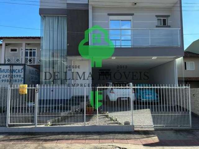 Casa para Venda em São José, Praia Comprida, 3 dormitórios, 1 suíte, 3 banheiros, 2 vagas