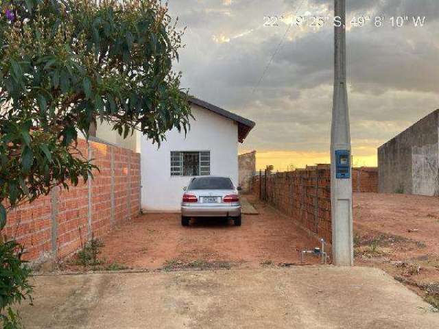 Casa para Venda em Bauru, Parque Santa Cândida, 1 dormitório, 1 banheiro, 1 vaga