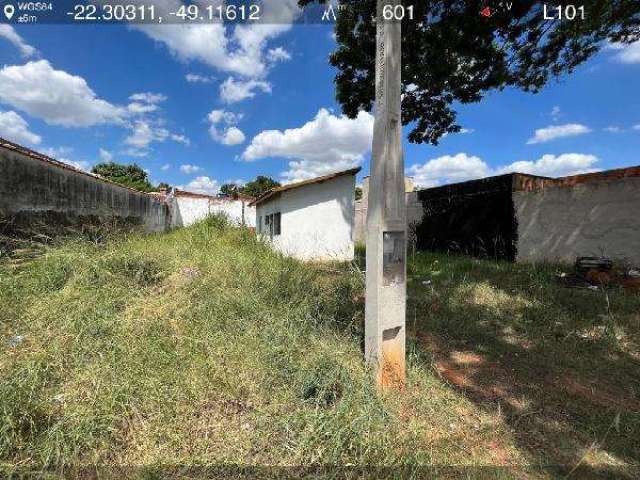 Casa para Venda em Bauru, Parque Jaraguá, 1 dormitório, 1 banheiro, 1 vaga