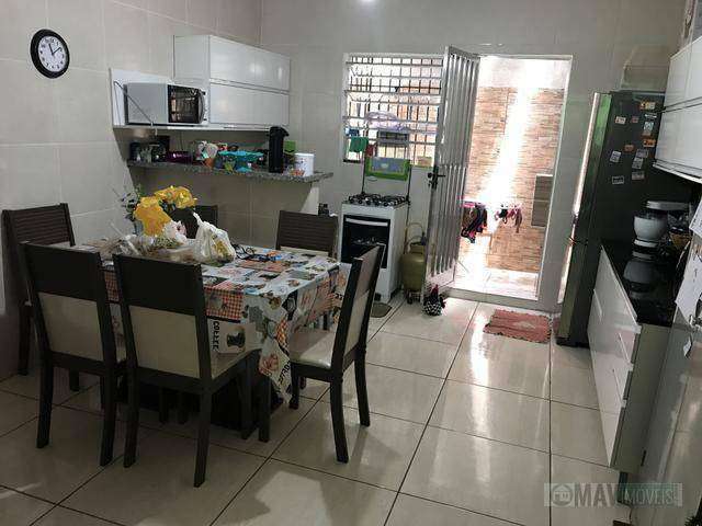 Casa com 3 dormitórios à venda por R$ 300.000,00 - Marechal Hermes - Rio de Janeiro/RJ