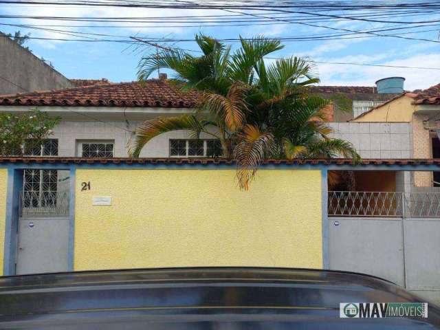 Casa com 2 dormitórios à venda, 110 m² por R$ 320.000,00 - Realengo - Rio de Janeiro/RJ