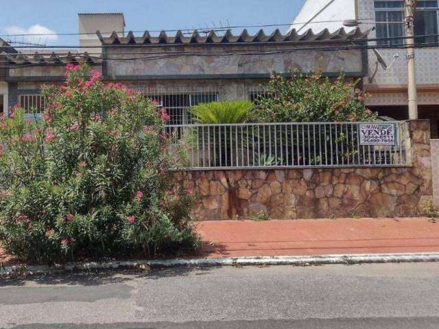 Casa com 3 dormitórios à venda, 167 m² por R$ 950.000,00 - Vila Valqueire - Rio de Janeiro/RJ