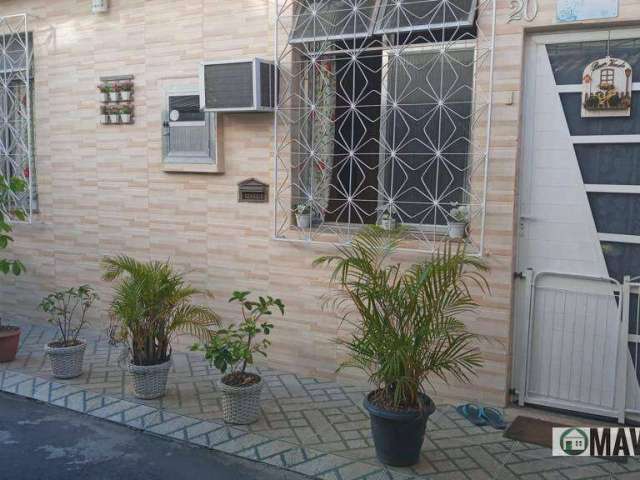 Casa com 2 dormitórios à venda, 47 m² por R$ 240.000,00 - Madureira - Rio de Janeiro/RJ