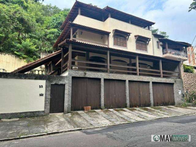 Casa com 3 quartos para alugar, 200 m² por R$ 4.980/mês - Vila Valqueire - Rio de Janeiro/RJ