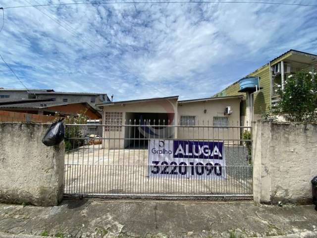 Casa com 1 quarto para alugar na Estrela Dourada, 396, Tapera, Florianópolis por R$ 2.500