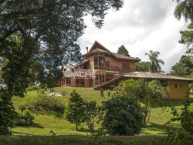 Sobrado Alto Padrão para Venda em Jardim Oriental Mairinque-SP