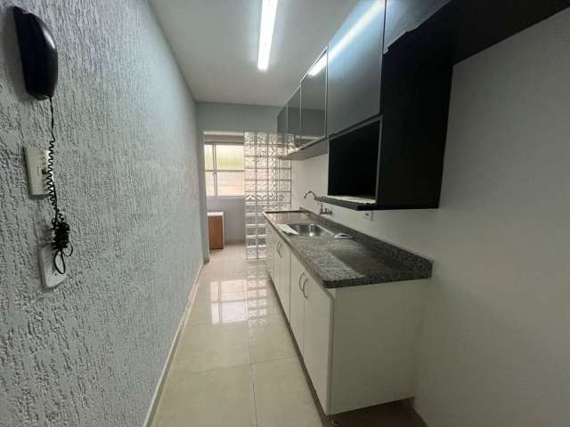 Apartamento com 3 dormitórios à venda, 70 m² por R$ 230.000,00 - Loteamento Industrial Machadinho - Americana/SP