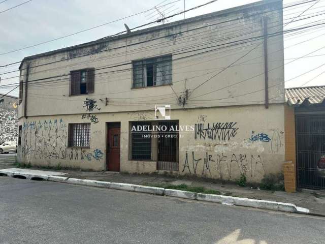 Vendo Casas de 2 dormitórios de esquina com 204 mts