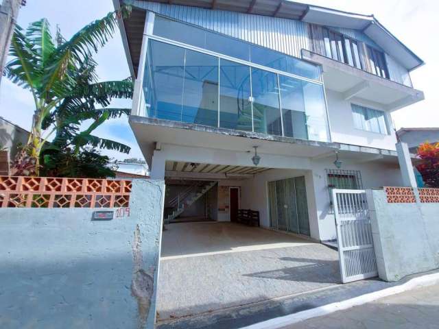 Casa para Venda em Florianópolis, Ponta das Canas, 3 dormitórios, 1 suíte, 3 banheiros, 2 vagas