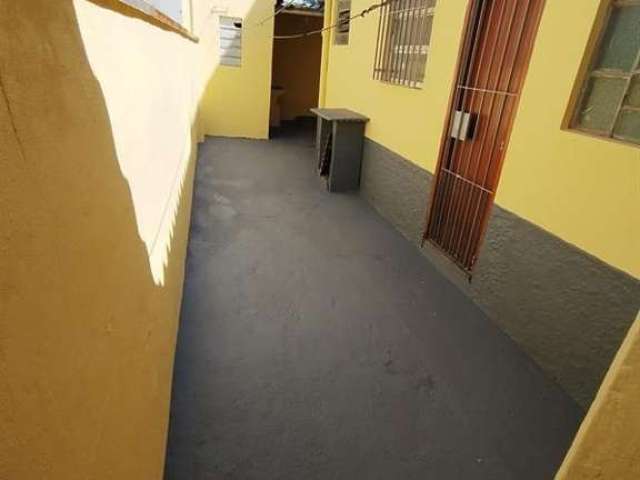 Casa para Venda em São Paulo, Vila Granada, 2 dormitórios, 1 banheiro, 1 vaga