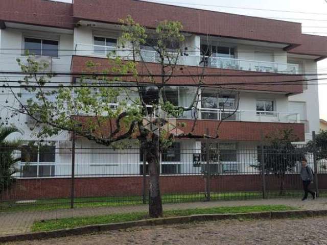 Apartamento 2 dormitórios 01 suíte, 02 vagas cobertas - Tristeza