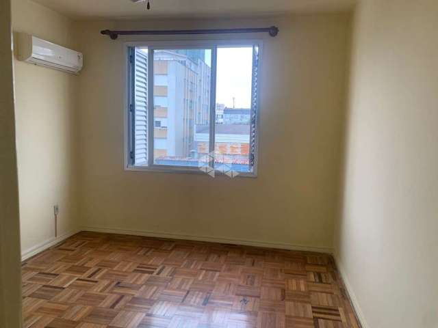 Apartamento de 1 dormitório, com 1 vaga de garagem, no bairro Farroupilha