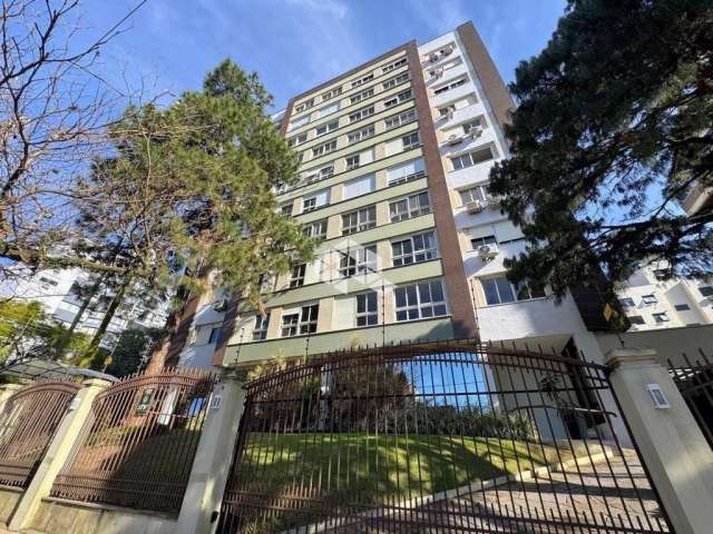 Apartamento 3 dormitórios 1 suíte 113m² 1 vaga no bairro Petrópolis