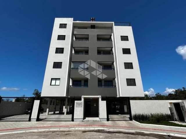 Apartamento a venda no Nova Palhoça com salão de festas e piscina