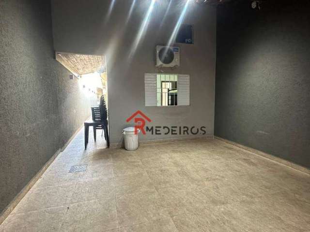 Casa com 2 dormitórios à venda, 105 m² por R$ 580.000 - Caiçara - Praia Grande/SP