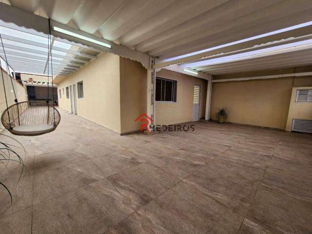 Casa com 2 dormitórios à venda, 180 m² por R$ 750.000 - Ocian - Praia Grande/SP