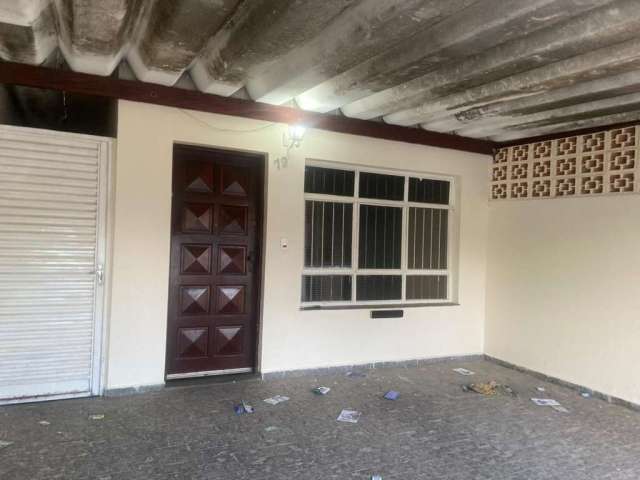 Casa para Venda em Itu, São Luiz, 2 dormitórios, 1 banheiro, 2 vagas