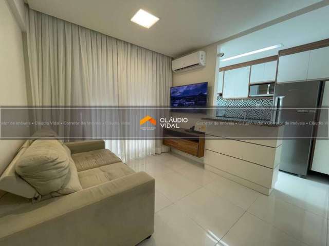 Apartamento reformado com, 60 m2, 2/4 em Brotas, Salvador, BA