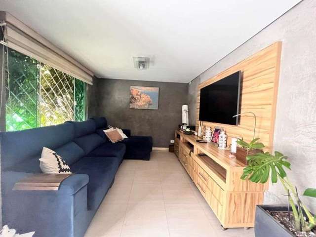 Sobrado com 3 dormitórios à venda, 124 m² por R$ 560.000,00 - Uberaba - Curitiba/PR