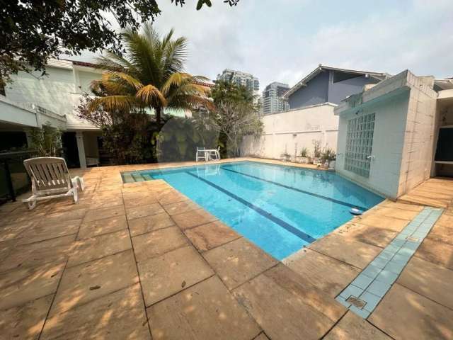 R$ 4.200.000   Casa com 4 quartos, 399 m², à venda por R$ 4.200.000- Avenida Senador Danton Jobim - Barra da Tijuca - Rio de Janeiro/RJ