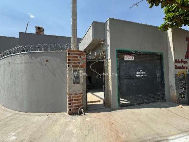 Casa nova em construção, com dois quartos sendo um suíte a venda no bairro Santana em Birigui.