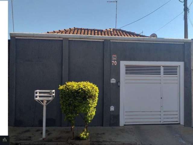 Casa à venda em Birigüi-SP, Residencial Prefeito Mário Crêm: 2 quartos, 2 suítes, 2 salas, 3 banheiros, 1 vaga, 144 m².