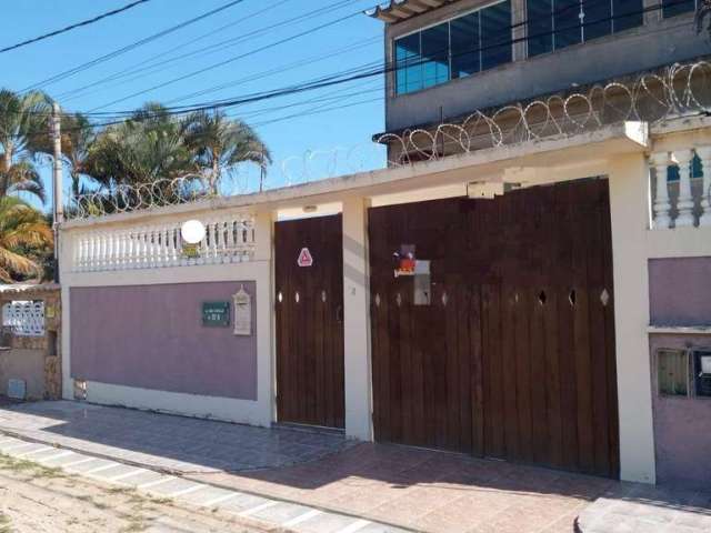 Casa com 2 dormitórios para alugar por R$ 2.000/mês - Jardim Arco Iris - São Pedro da Aldeia/RJ