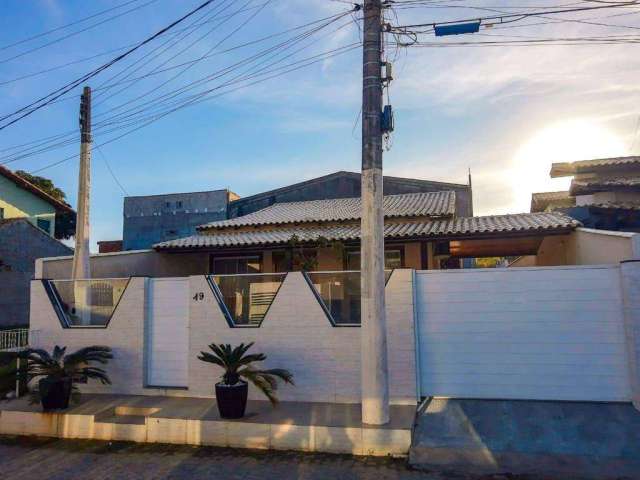 Casa com 3 dormitórios, 200 m² - venda por R$ 750.000 ou aluguel por R$ 4.000/mês - Campo Redondo - São Pedro da Aldeia/RJ