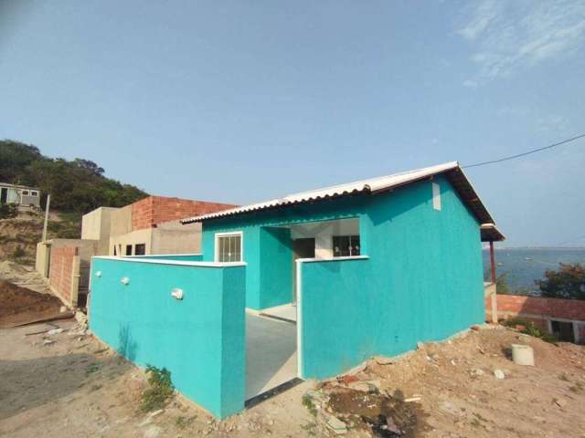 Casa com 2 dormitórios à venda, 78 m² por R$ 200.000 - Poço Fundo - São Pedro da Aldeia/RJ